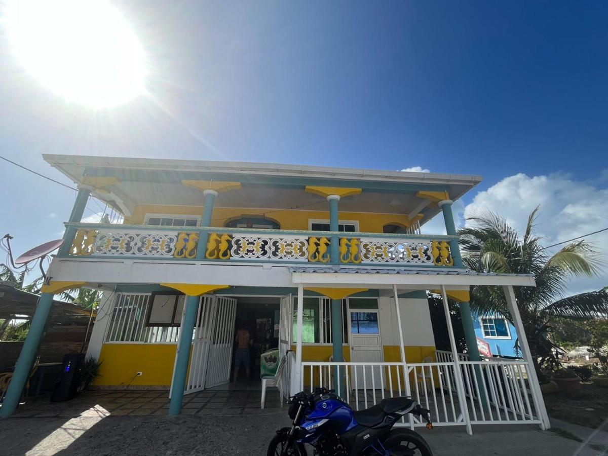 Posada Buena Vista Al Mar Bahia Suroeste Exterior photo